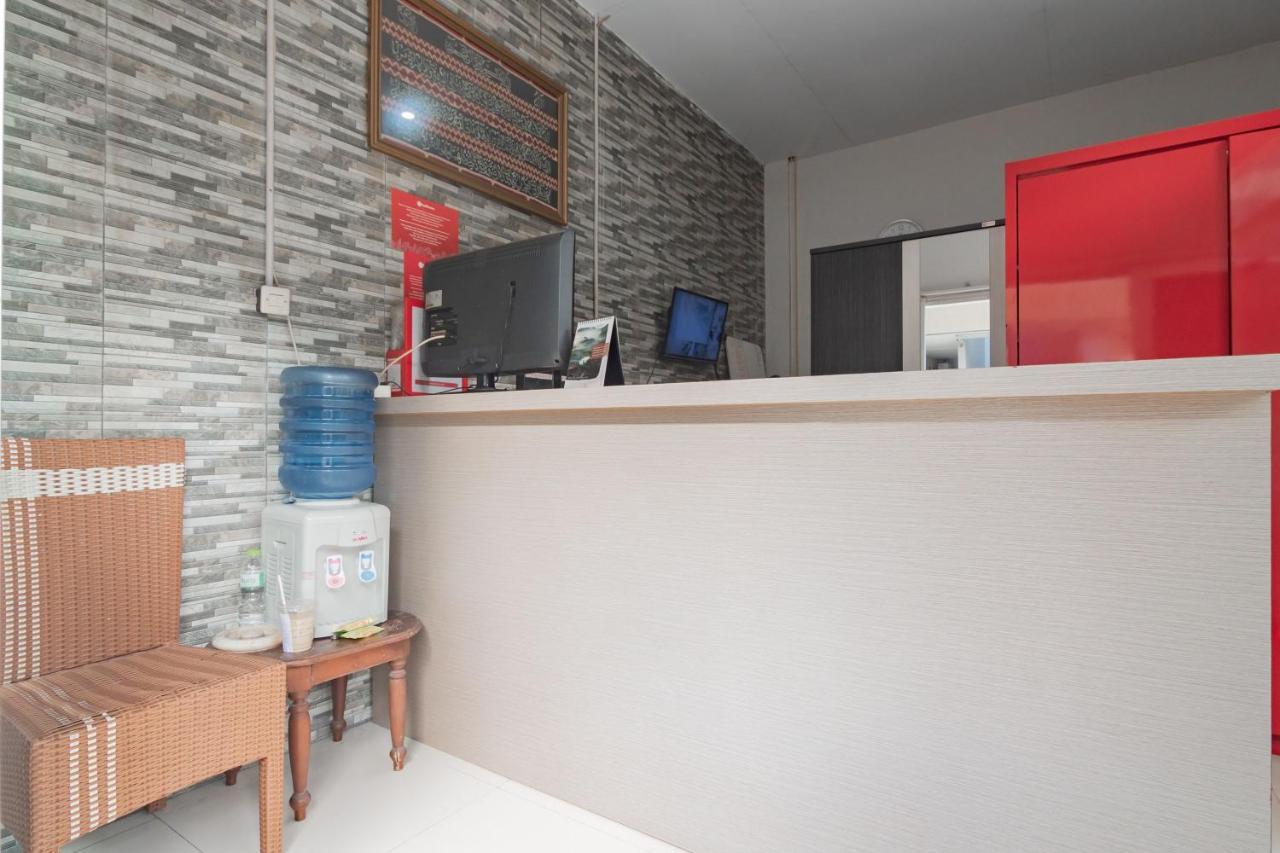 Reddoorz Plus Syariah @ Tuparev Cirebon 3 Eksteriør bilde